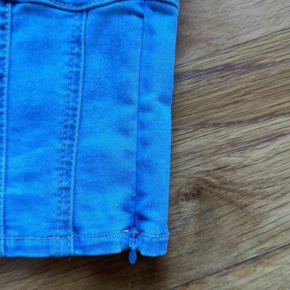 Tiger Mist Denim Top - Picture 4 of 6